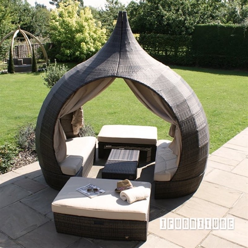 Picture of URBANA Arch Outdoor/Patio Daybed