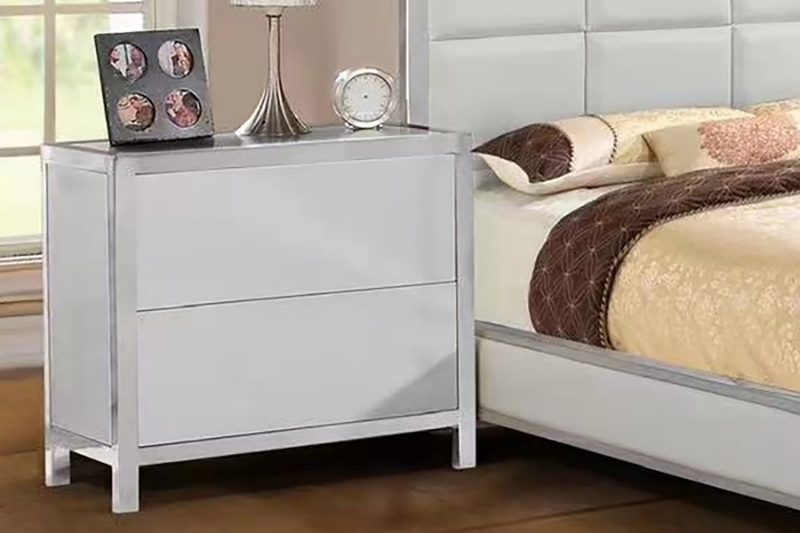 Picture of SKYVIEW 2-Drawer Nightstand (Silver)