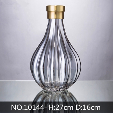 Picture of Medium Silver with Gold Top Ribbed Vase--#10144 