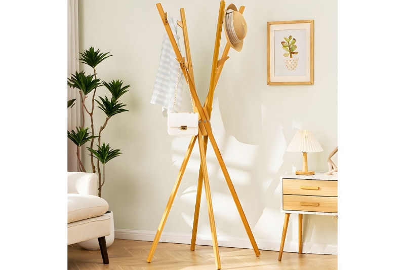 Picture of ENDER 71" Bamboo Coat Rack Stand (Oak)