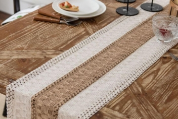 Picture of 376-004 Cotton-Edged Woven Table Runner/Bed Runner with Tassel - 94.5"x12"