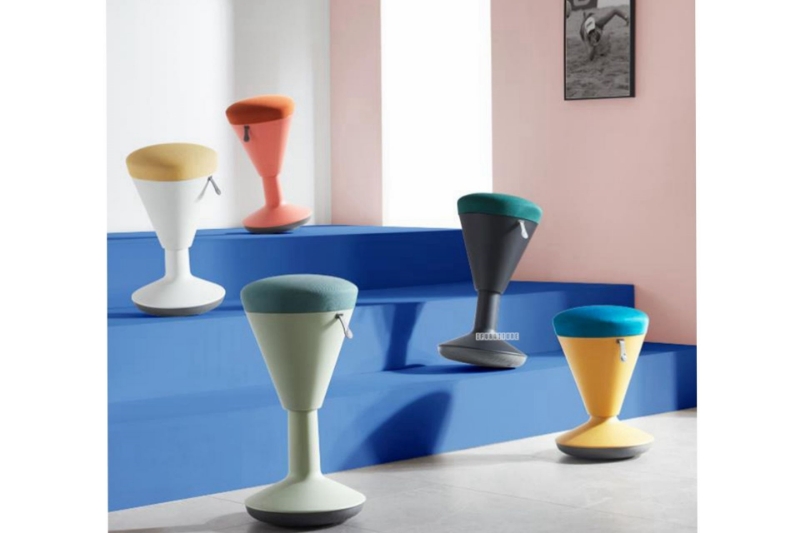 Picture of [FLOOR MODEL CLEARANCE]  LEVINGSTON Height Adjustable Active Stool-Green