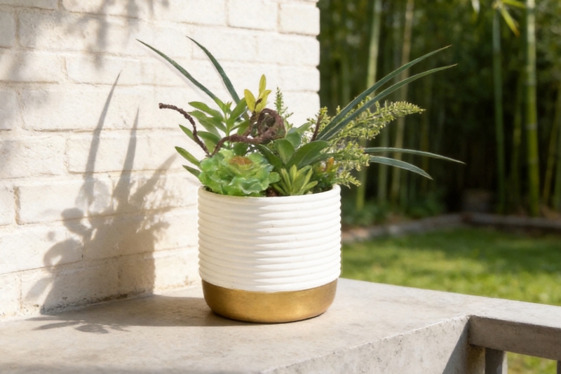 Picture of ARTIFICIAL PLANT 280 with Vase (5.5" x 14")