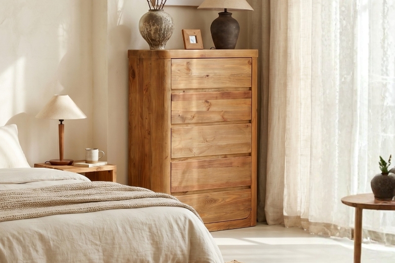 Picture of LUMBER Reclaimed Pine Wood 5-Drawer Chest